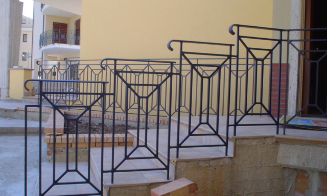 Ringhiera moderna in ferro quadro (4)